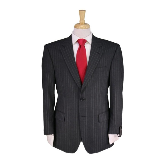 Jos. A. Bank Other - New! Jos A Bank Executive Collection Charcoal Gray Pinstripe 2-Btn Wool Suit 40S